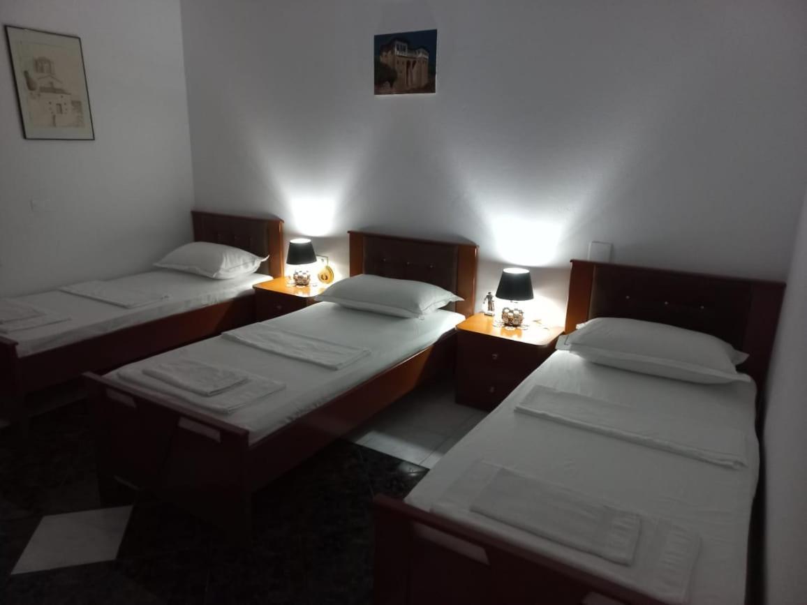 Guest House Bumbli 베라트 외부 사진