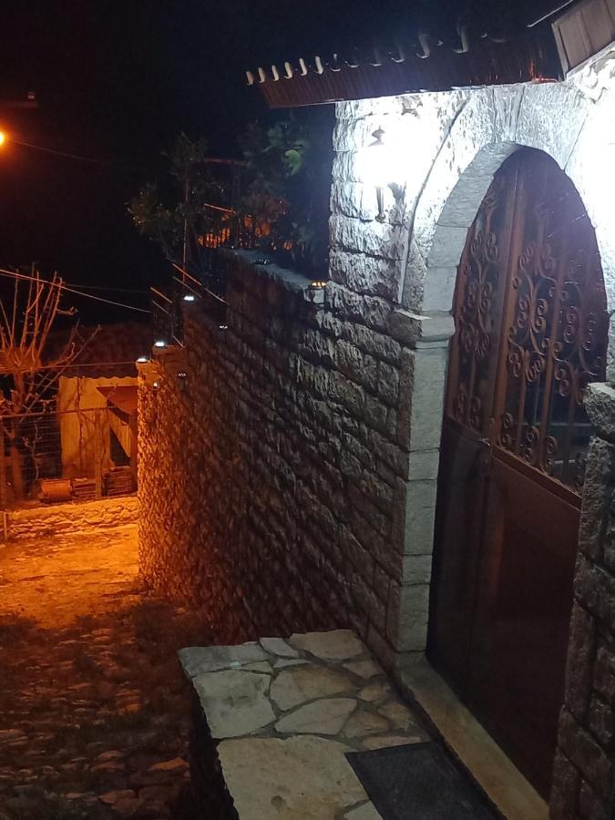Guest House Bumbli 베라트 객실 사진
