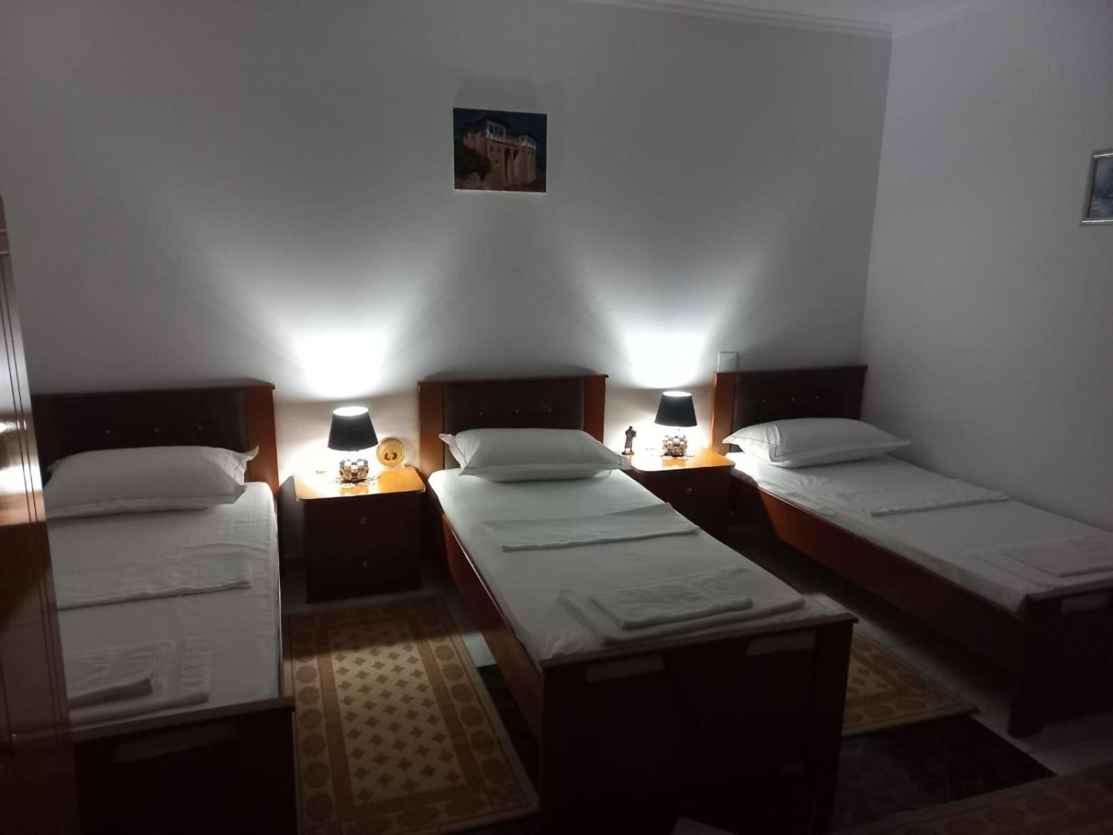 Guest House Bumbli 베라트 객실 사진