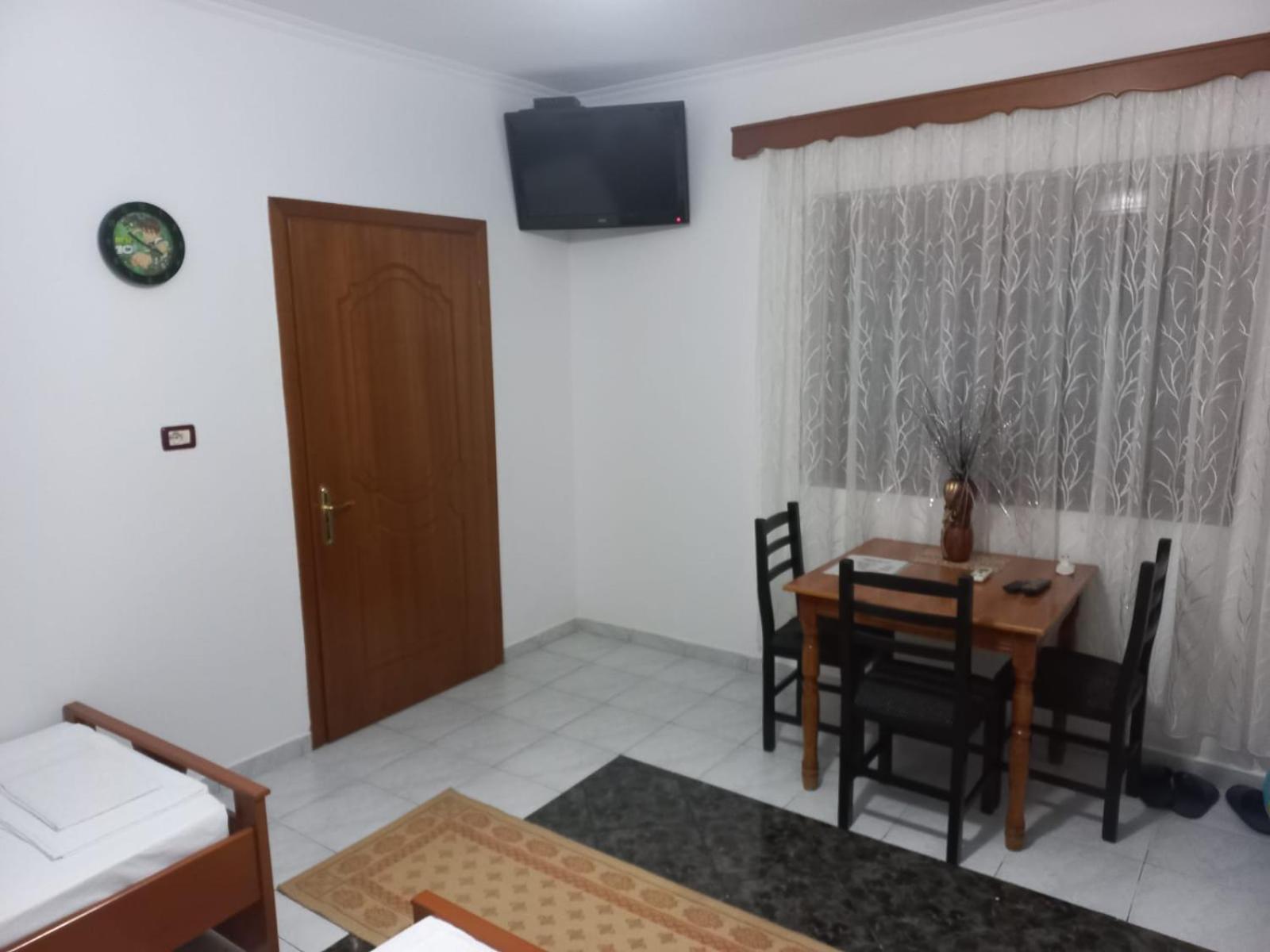 Guest House Bumbli 베라트 객실 사진